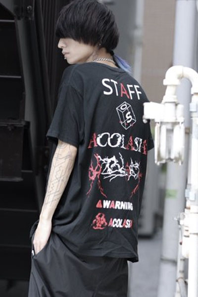 acOlaSia STAFF TEE BLACK