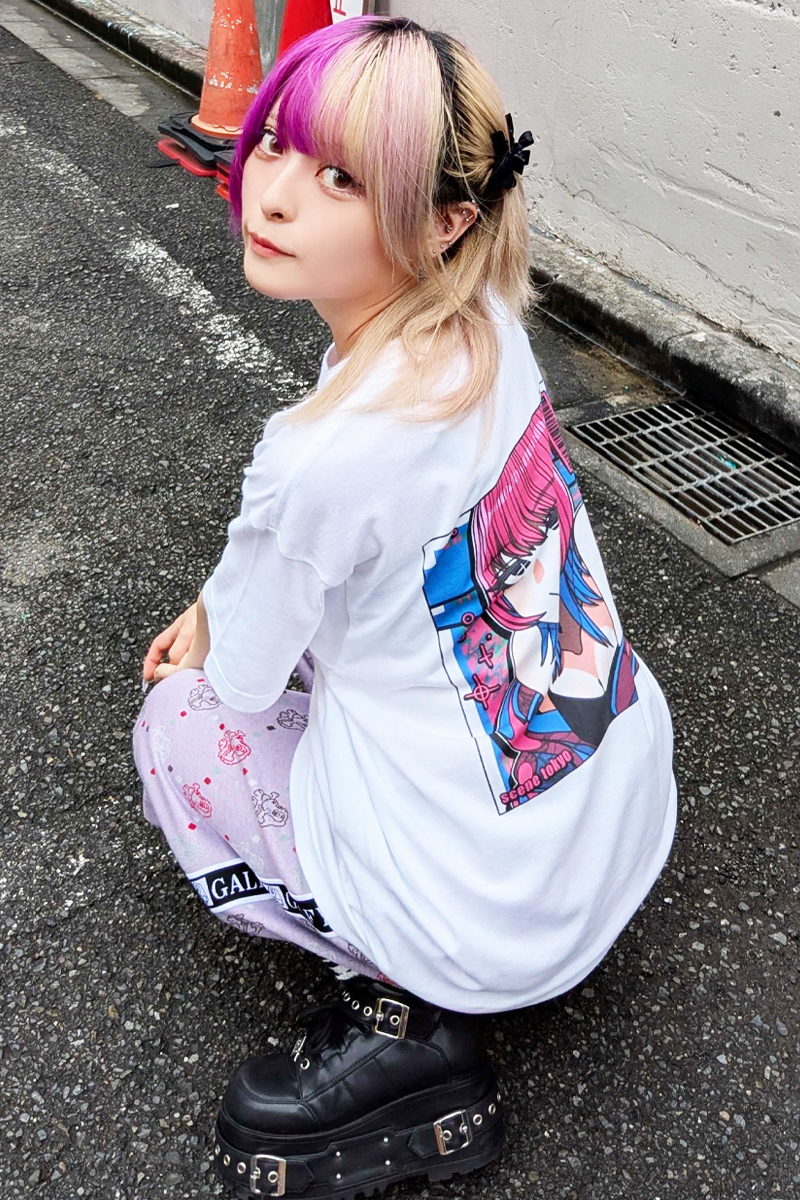 SCENE TOKYO (シーントウキョウ) pink girl tee - White