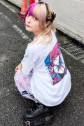 SCENE TOKYO (シーントウキョウ) pink girl tee - White