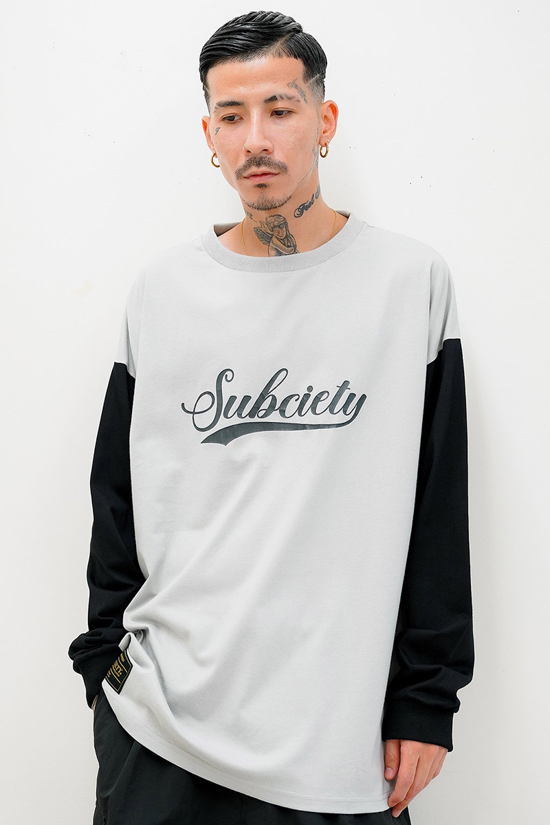 Subciety (サブサエティ) NOVEL GLORIOUS TEE-GRAY/BLACK