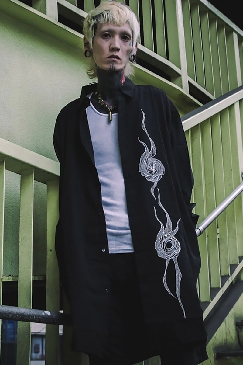 ガリュウホンポ 渦ロングシャツ BLACK