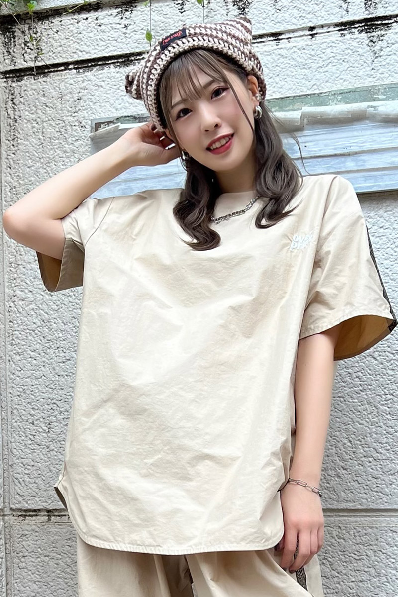 over print (オーバープリント) SIDE LINE Nylon Pullover SAND
