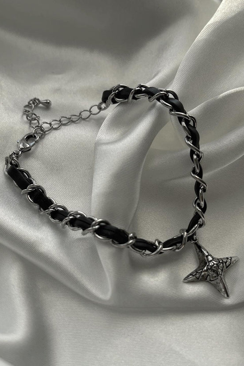 gibous(ギボス) snake star bracelet