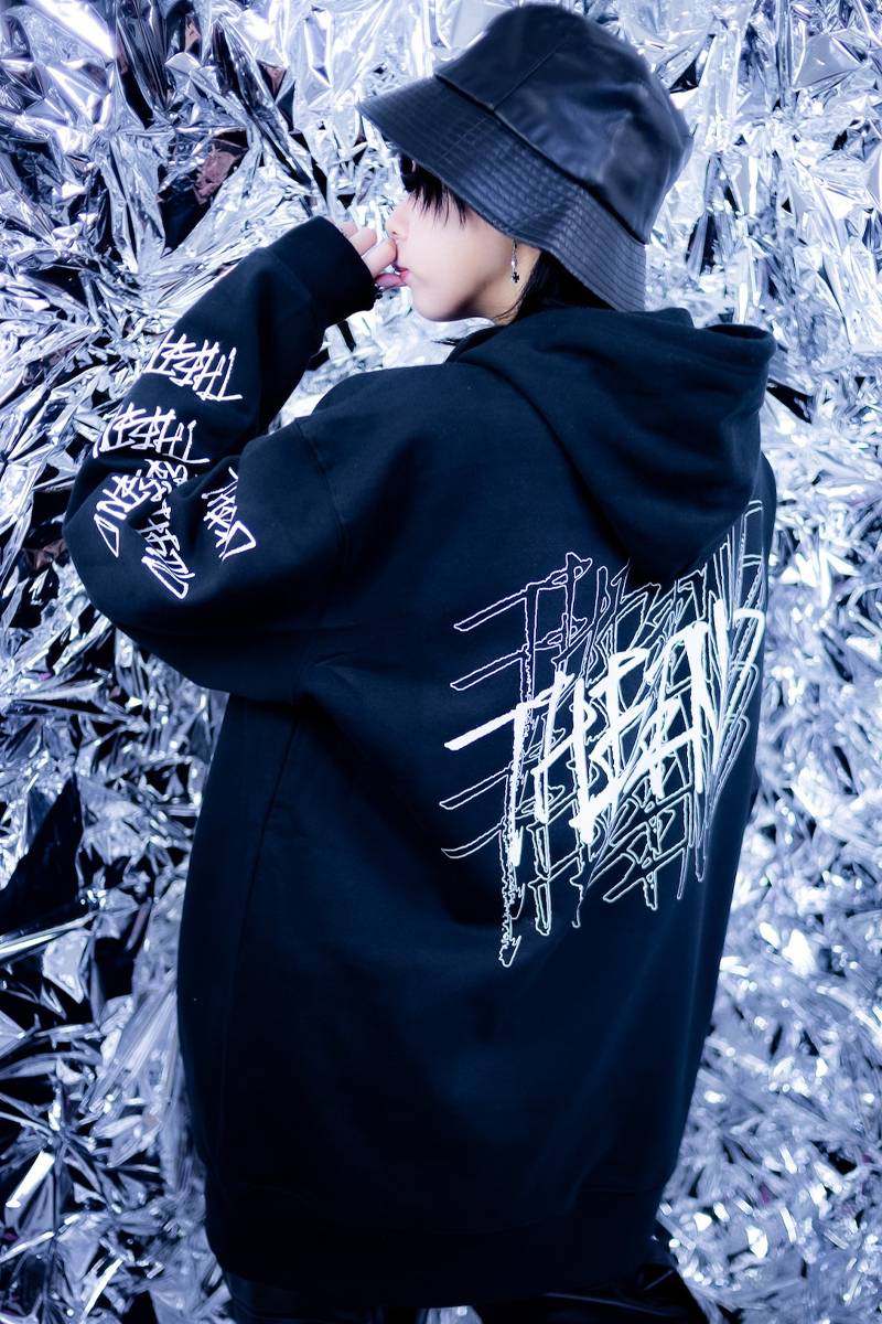 THE END(ジエンド) THE END SCRIBLLING LOGO HOODIE- Black