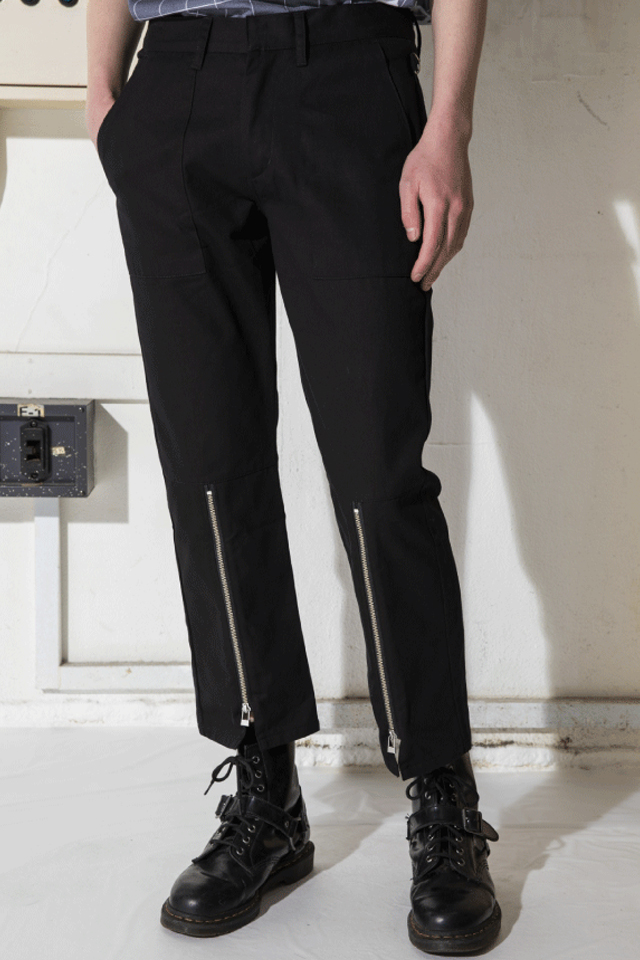 PARADOX  HALF ZIP FLARE PANTS(BLACK)