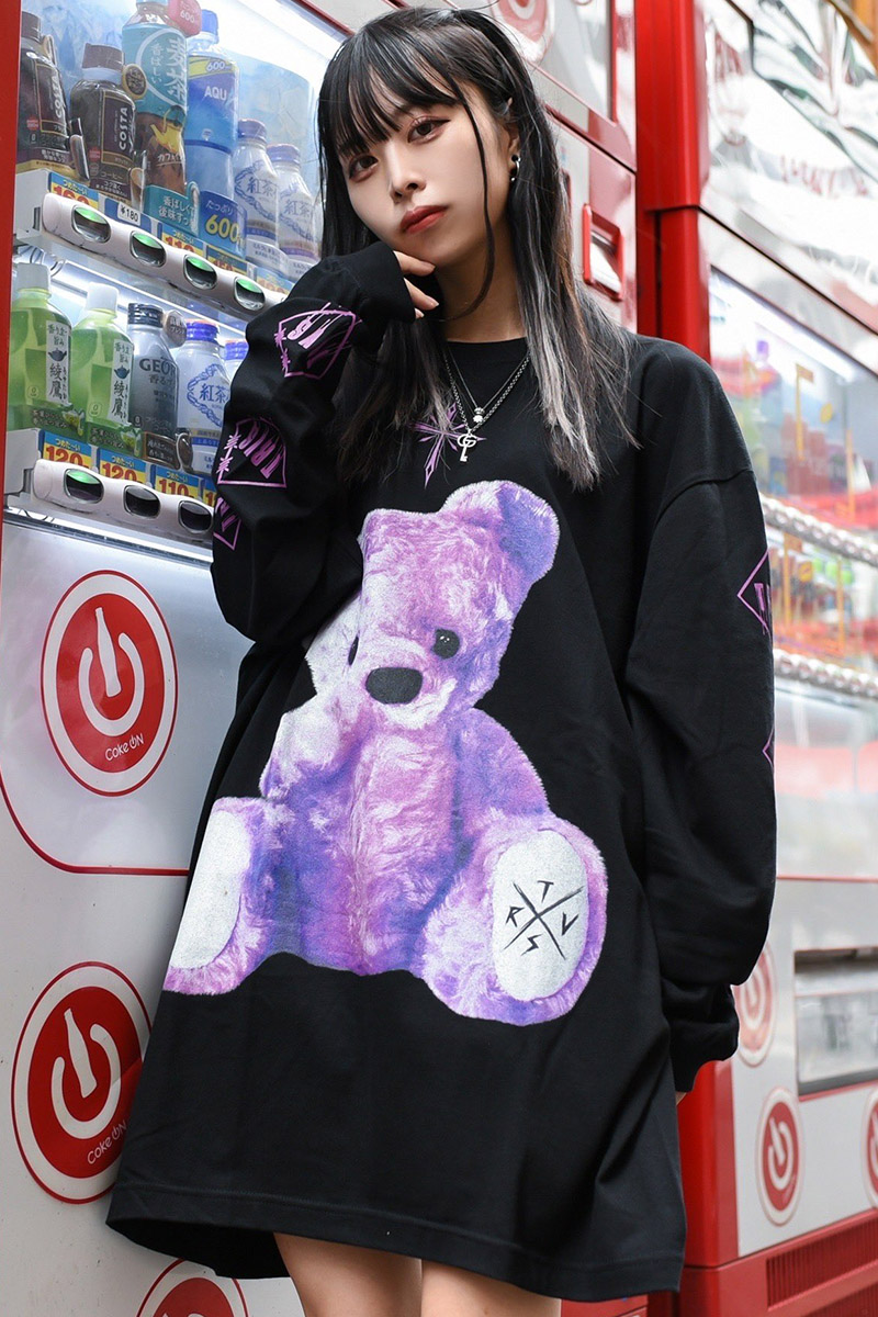 TRAVAS TOKYO Furry bear L/S Tee - beautifulbooze.com