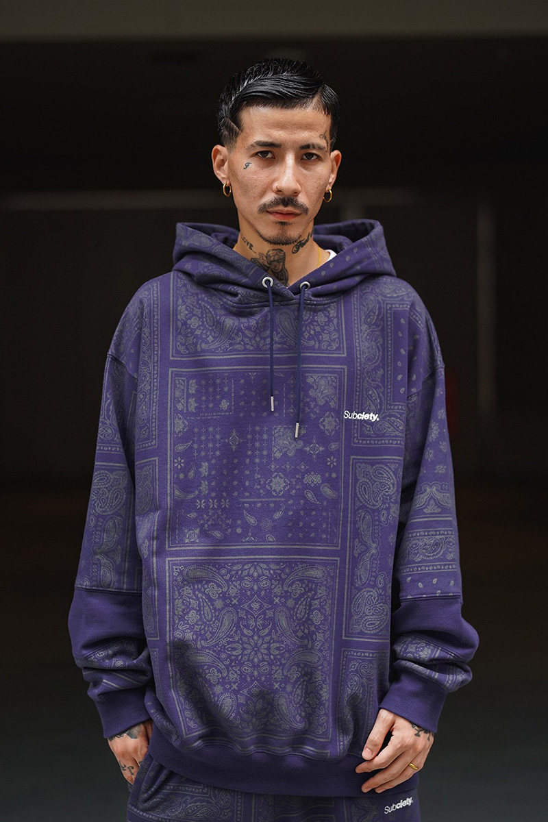 Subciety (サブサエティ) PAISLEY PARKA-NAVY