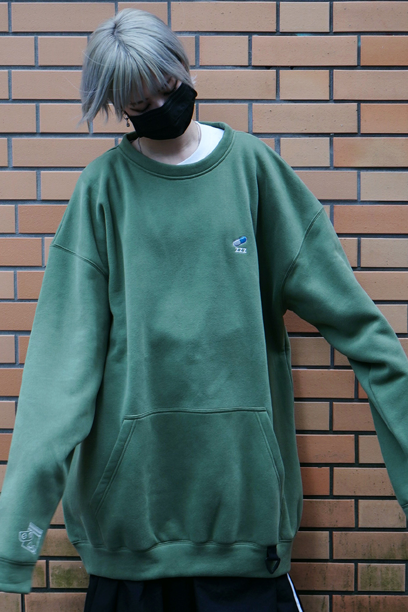 SLEEPING TABLET CAPSULE [ OVERSIZED CREW SWEAT ] OLIVE