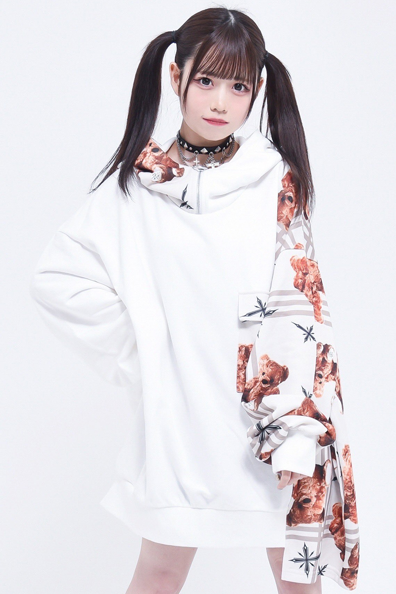 TRAVAS TOKYO【トラバストーキョー】 Switching bear half zip hoodie White