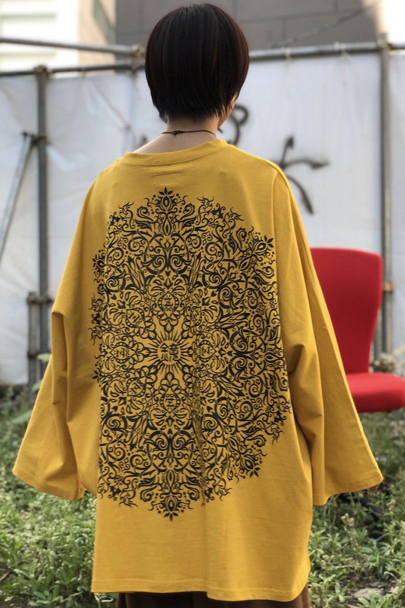 Zephyren(ゼファレン)DOLMAN BIG TEE L/S - Kaleidoscope - MUSTARD