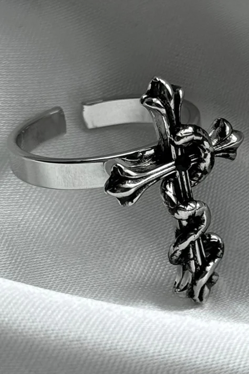 gibous(ギボス) snake cross ring