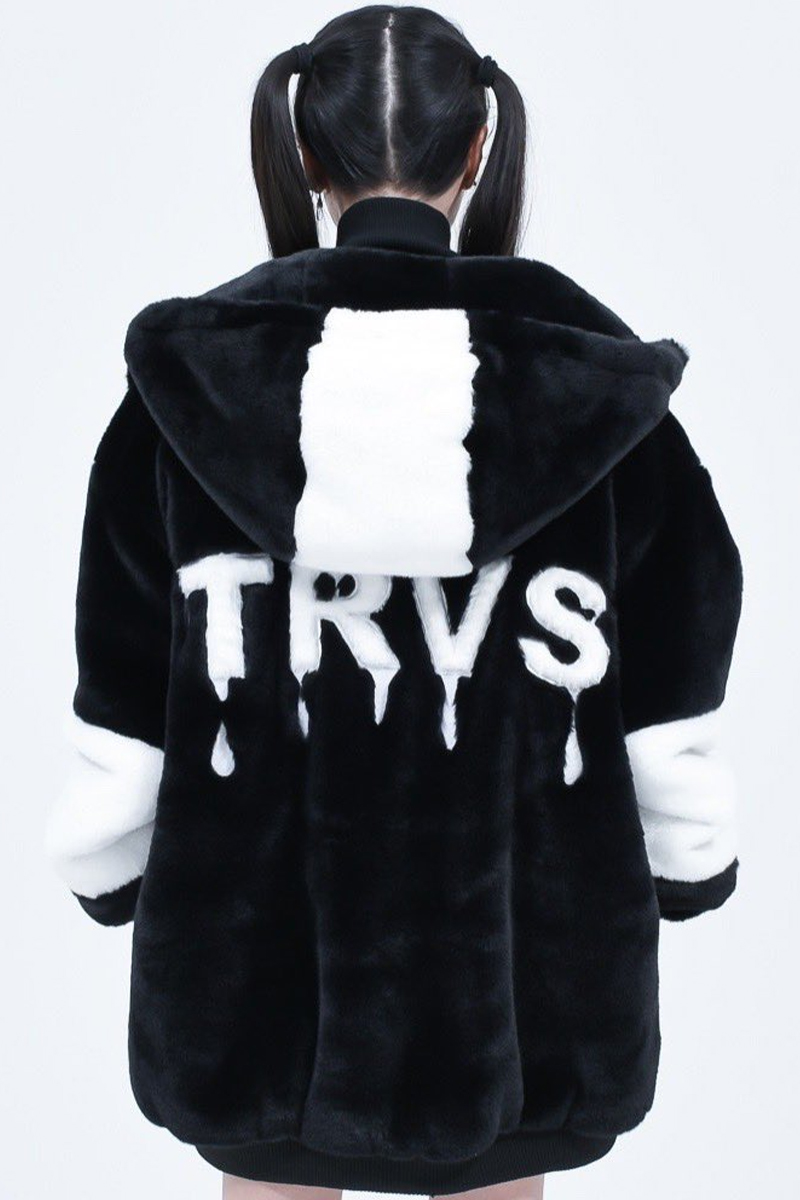 TRAVAS TOKYO【トラバストーキョー】 Drip Logo High Neck Faux TRAVAS TOKYO【トラバストーキョー】 Drip Logo High Neck Faux