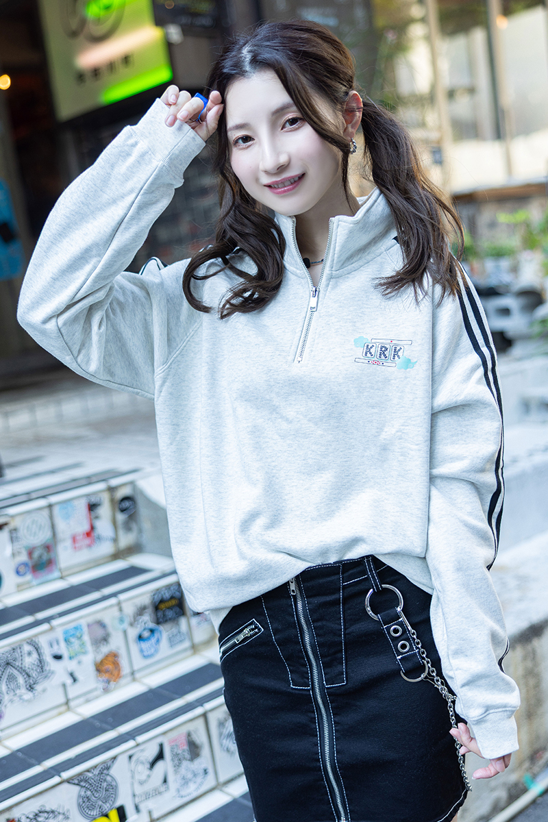 【数量限定予約商品】黒木ほの香×HEDWiNG×GEKIROCK CLOTHINGコラボ・ハーフジップ・スウェット - Gray