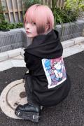 SCENE TOKYO (シーントウキョウ) pink girl zip hoodie - Black