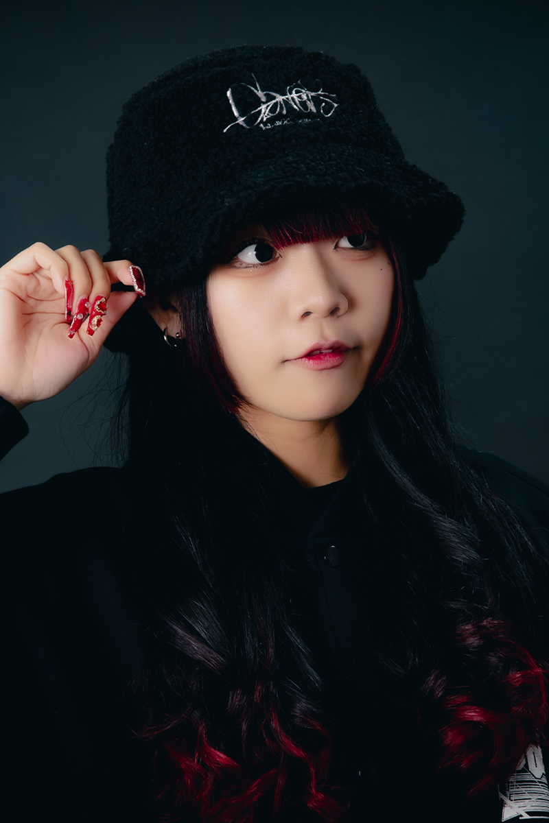 GoneR(ゴナー) Boa Logo Bucket Hat Black
