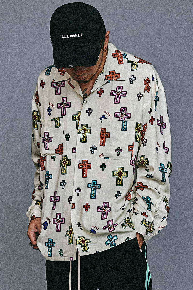 【予約商品】MUSIC SAVED MY LIFE CROSSES OPEN COLLAR LONG SLEEVE SHIRT WHITE