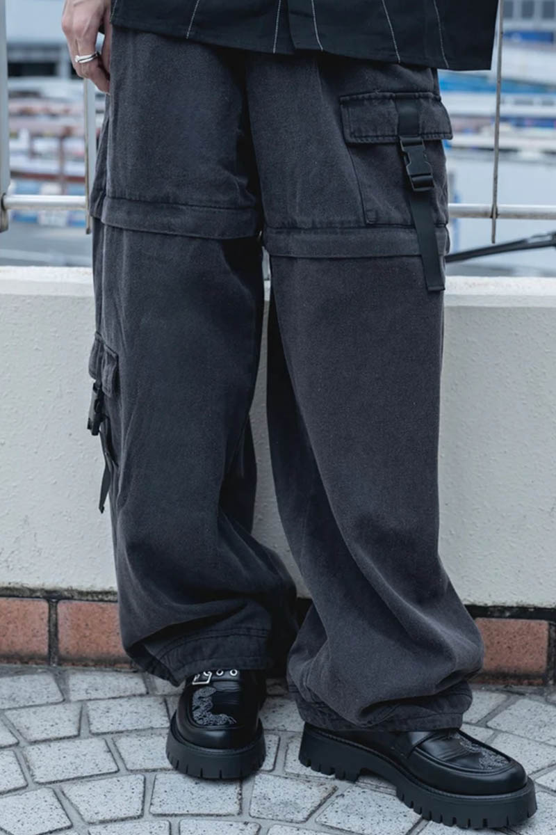 gibous (ギボス) scorpion zipper cargo trousers dark denim