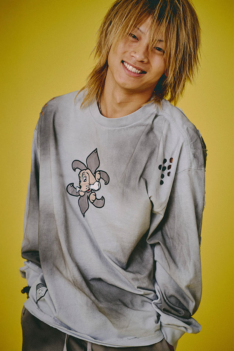 GALFY(ガルフィー) ぼろぼろロゴ百合の紋ロンT - Gray