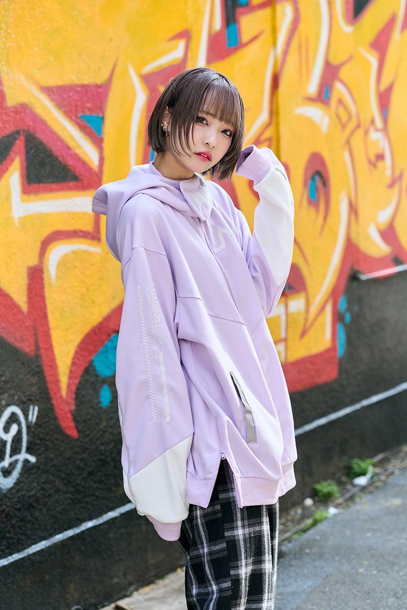 数量限定予約】NANIMONO×over print ”ジャージは戦闘服 数量限定予約】NANIMONO×over print ”ジャージは戦闘服