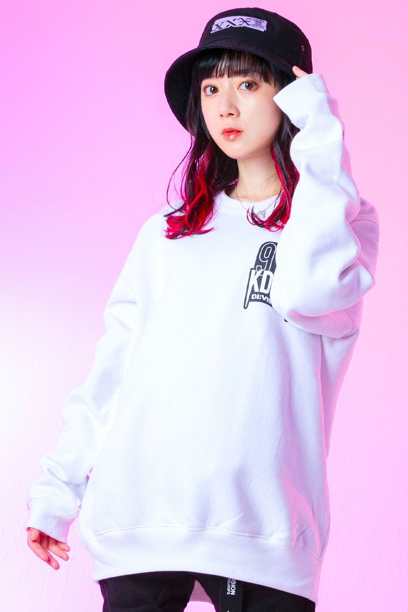 工藤晴香×激ロック×ゲキクロ×DI:VISIONコラボ 限定スウェット “FEEL EASY SWEAT” WHITE