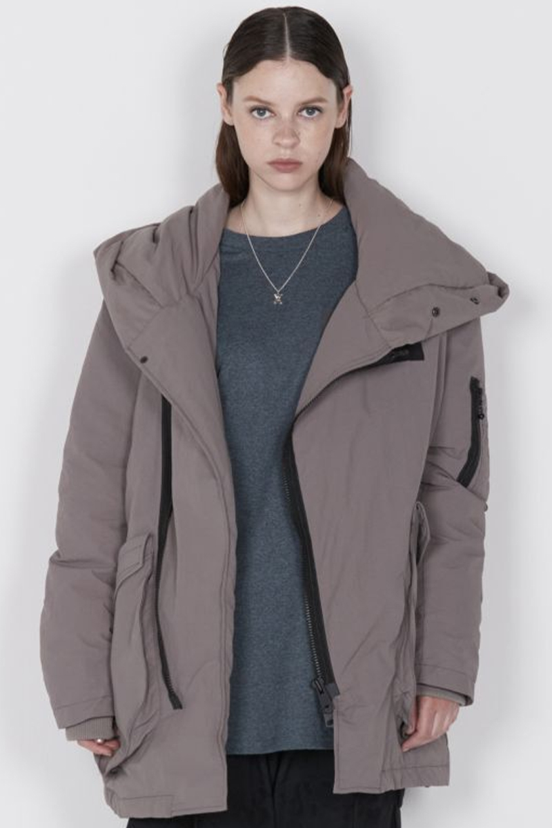 VIRGOwearworks (ヴァルゴウェアワークス) DIAGONAL ZIP DOWN VIRGOwearworks (ヴァルゴウェアワークス) DIAGONAL ZIP DOWN