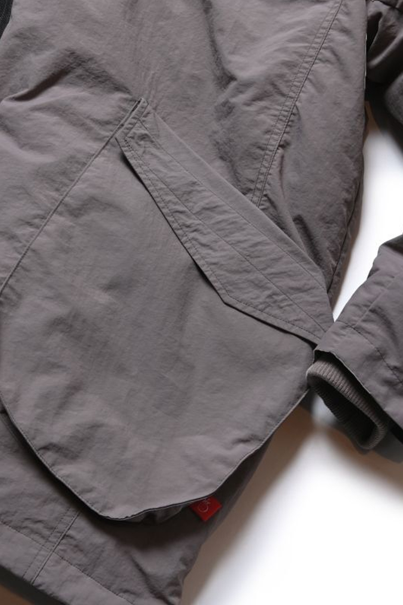 VIRGOwearworks (ヴァルゴウェアワークス) DIAGONAL ZIP DOWN VIRGOwearworks (ヴァルゴウェアワークス) DIAGONAL ZIP DOWN
