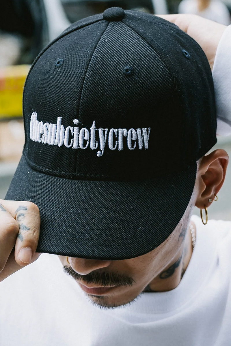 Subciety（サブサエティ）LOW CROWN SNAPBACK CAP BLACK/WHITE