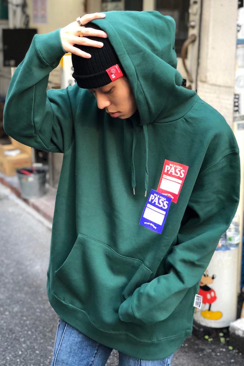 over print (オーバープリント) PASS Hoodie green