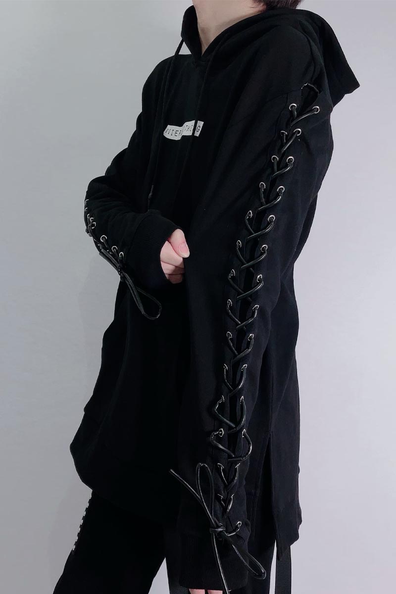 NieR (ニーア) BRAID BLACK PULLOVER PARKA