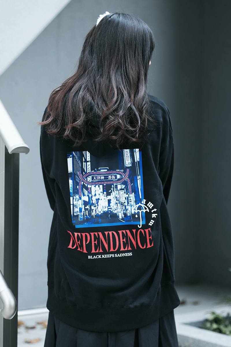 【予約商品】アマツカミ 一番街/wonderland Hoodie