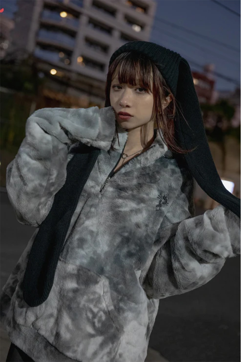 gibous(ギボス) lhp tie-dye cross half zip light