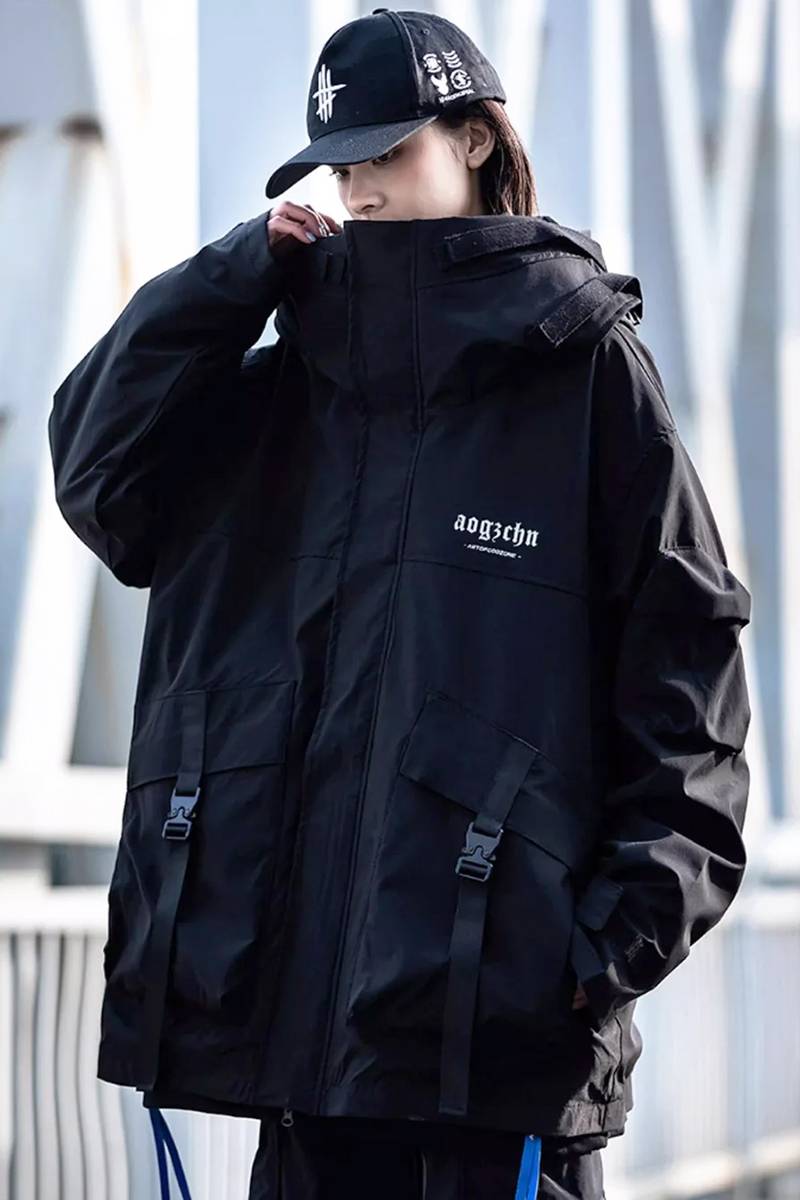 吉業重工 (ヨシワザジュウコウ) 【AOGZ】クロノス・ディフェンダーシェルジャケット - Black