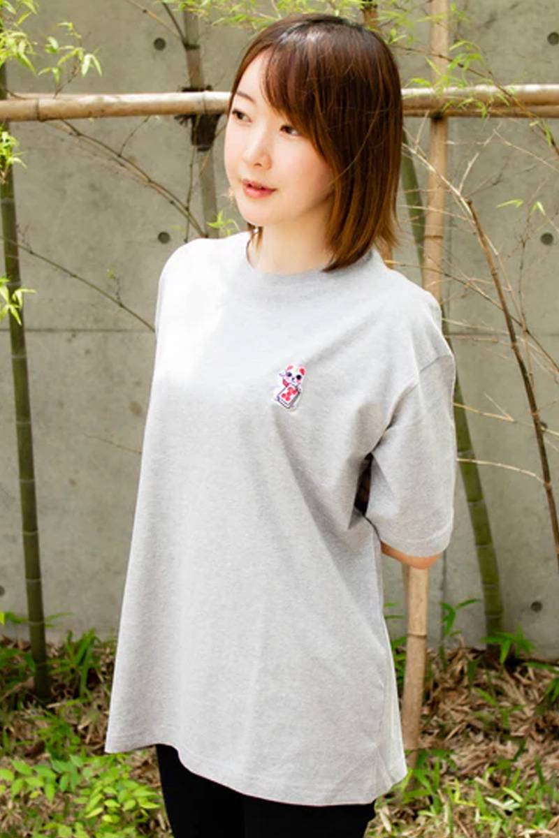宝燈-pouto-（ポウト） 'ドラ招き猫' T-shirt - Gray