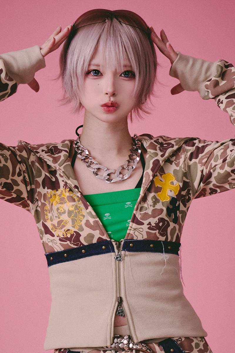 【予約商品】GALFY (ガルフィー) 柄姐フーディー - Beige