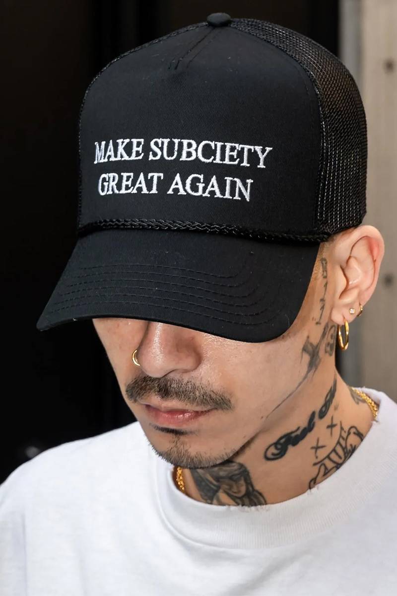 Subciety (サブサエティ) Mesh back trucker cap - Black