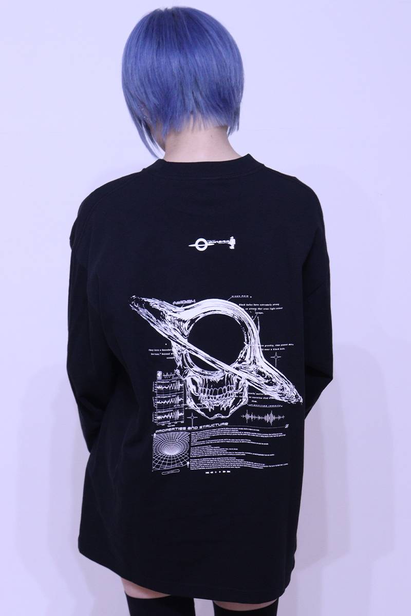 【予約商品】 Am10:24 black hole long sleeve Tshirt - Black