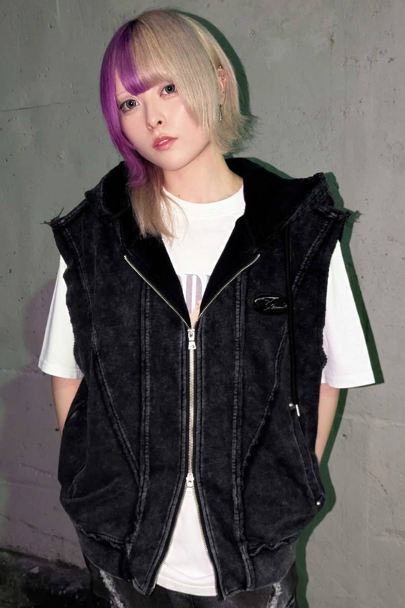 P.N UNDERGROUND (サイコ・ネーション・アンダーグラウンド) ピグメント ノースリーブ ZIPパーカー - Black