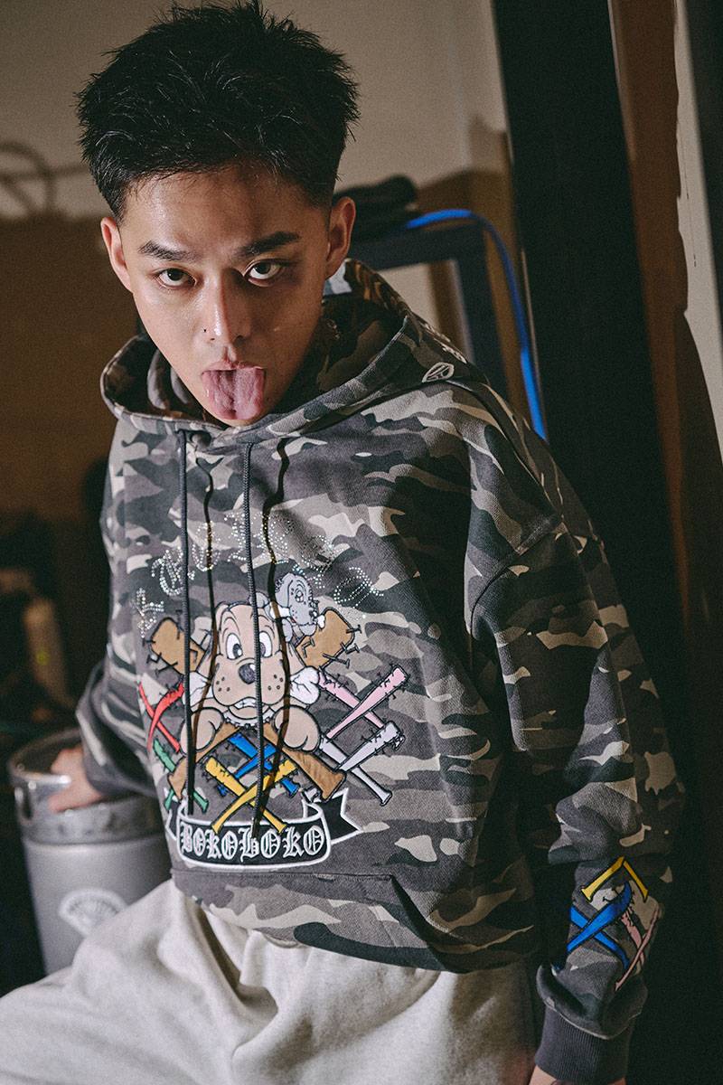 GALFY（ガルフィー）釘バットHEARTSパーカー - GRAY CAMO