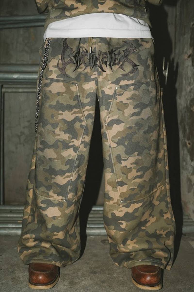 centimeter(センチメーター) Tribal logo double knee sweat pants - Camo