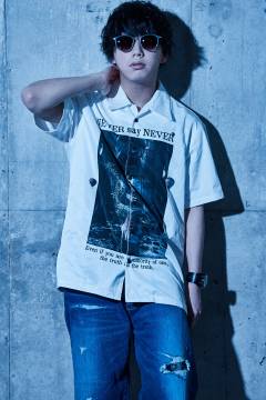 Zephyren(ゼファレン) PHOTO PRINT SHIRT S/S - NEVER say NEVER - WHITE