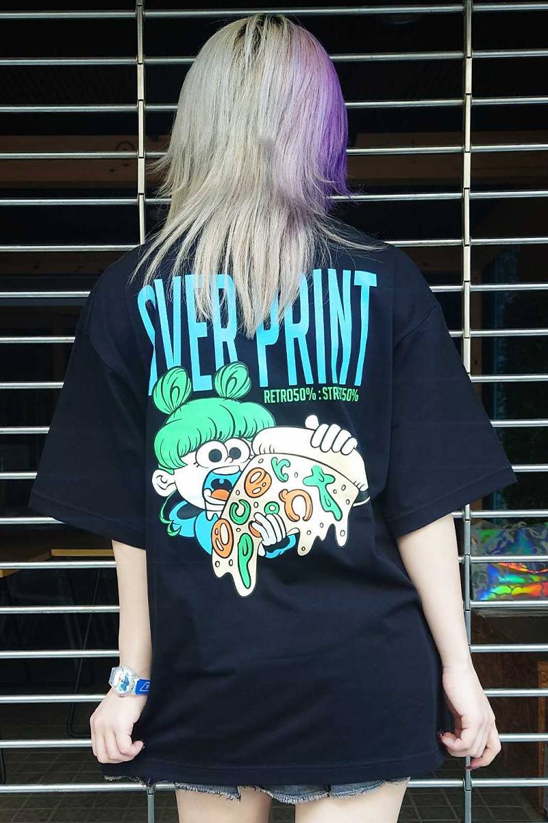 over print (オーバープリント) EAT A PIZZA Tee black