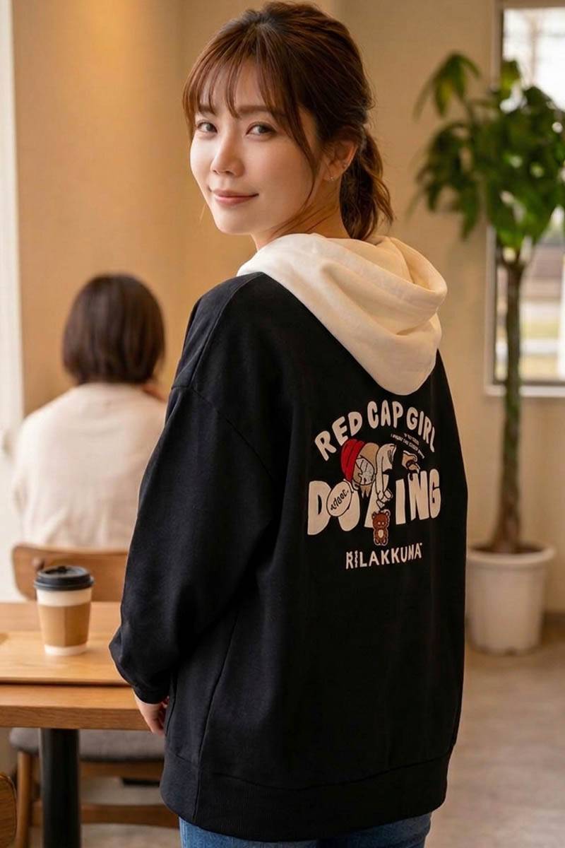 リラックマ×Red Cap Girl (レッド・キャップ・ガール) コラボ・ダンボール配色HOODIE - Black