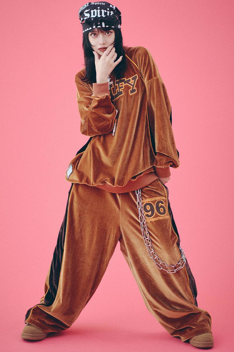 予約商品】GALFY (ガルフィー) 俺らの96' ベロアSET UP O.BROWN 予約商品】GALFY (ガルフィー) 俺らの96' ベロアSET UP O.BROWN