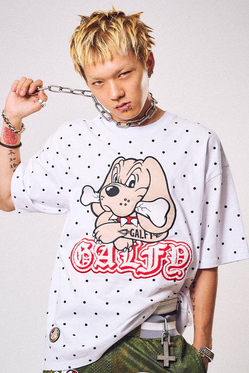 【予約商品】GALFY(ガルフィー)集合体恐怖症Tシャツ - White