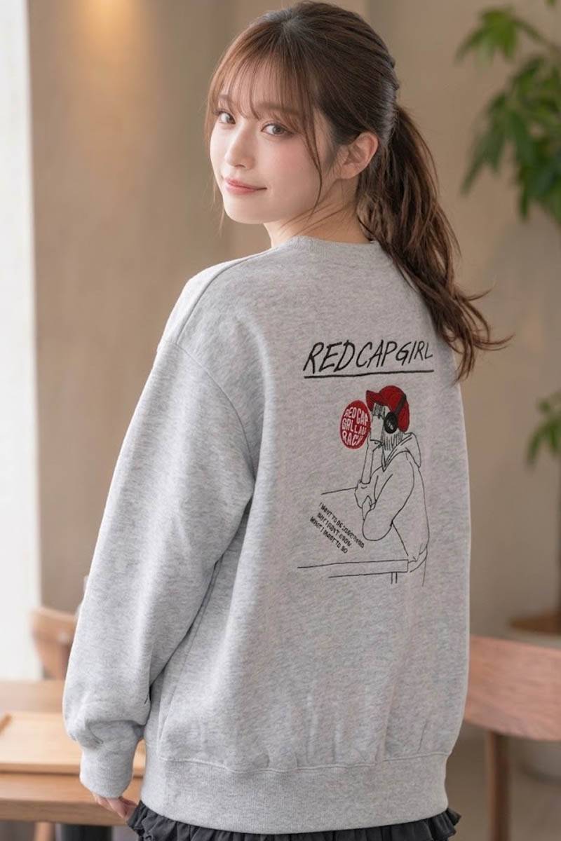 Red Cap Girl (レッド・キャップ・ガール) 裏ボア・クルーネック・スウェット - Gray