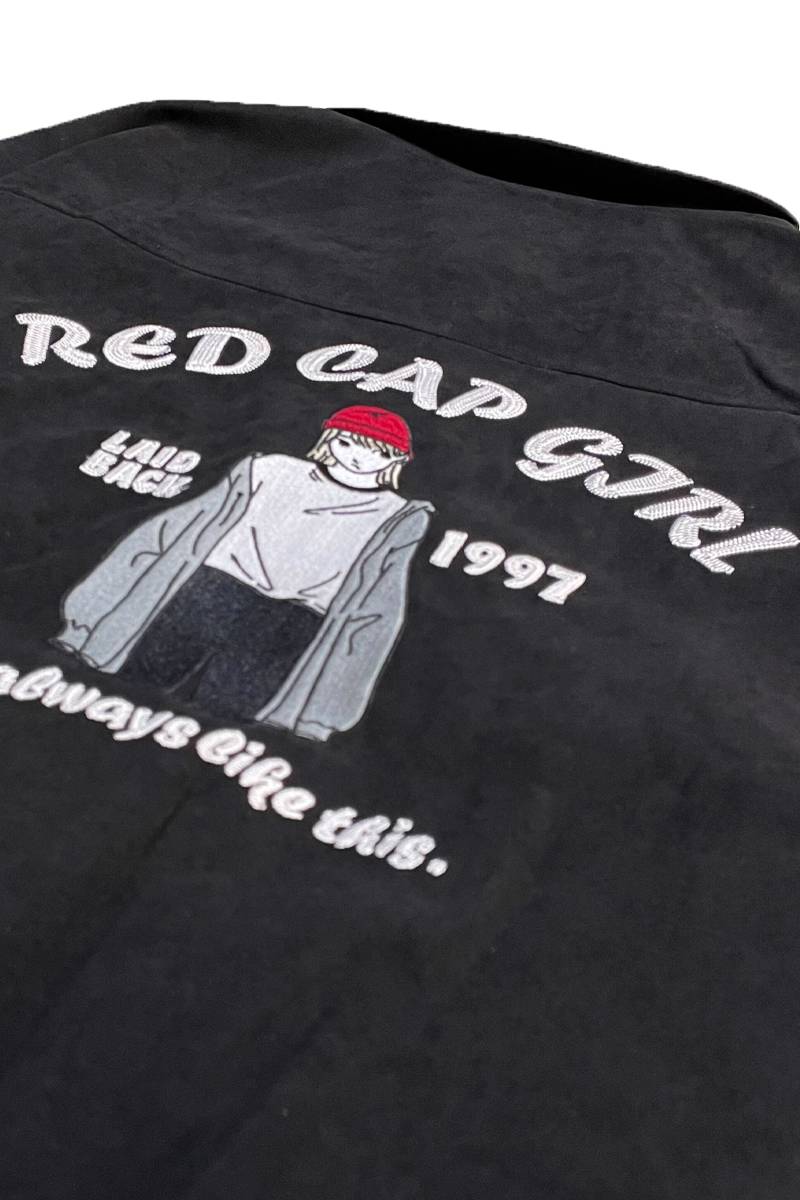 新品未使用タグ付きarchivio フルジップ ブルゾン 36レッド Red Cap Girl(レッド・キャップ・ガール) バック刺繍フルジップ