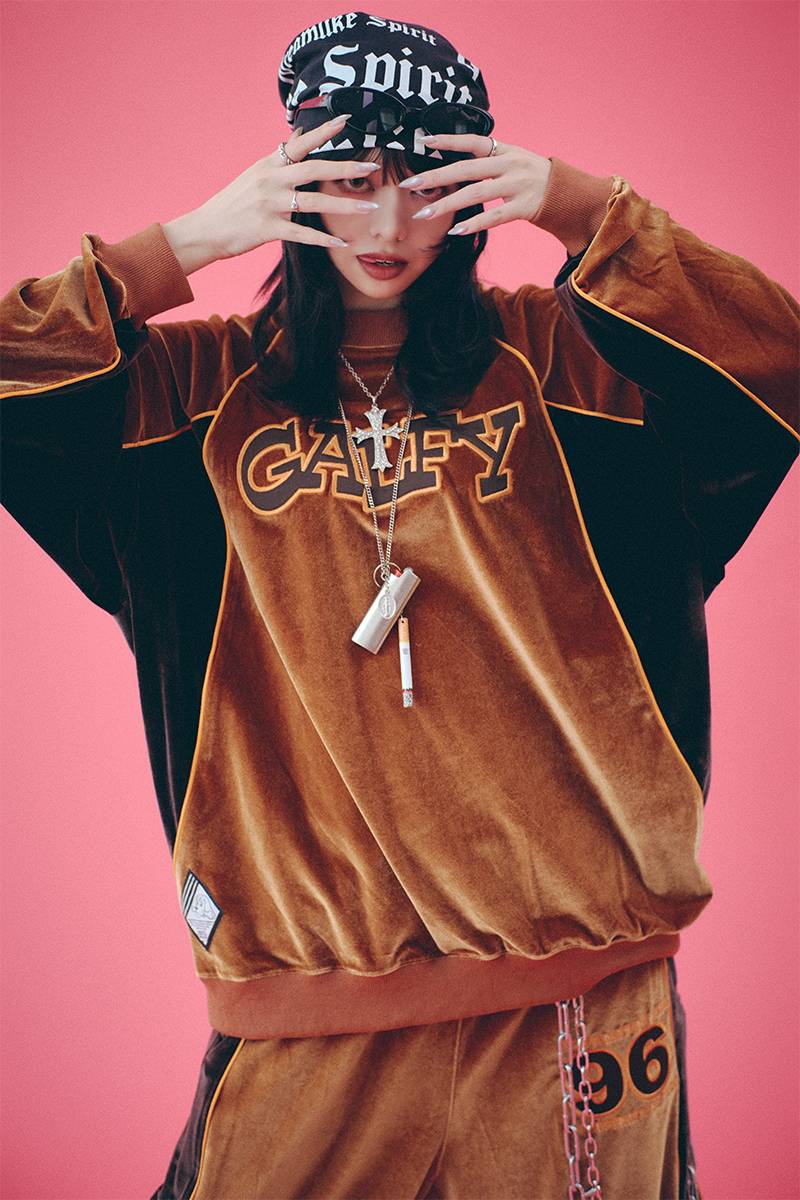 予約商品】GALFY (ガルフィー) 俺らの96' ベロアSET UP O.BROWN 予約商品】GALFY (ガルフィー) 俺らの96' ベロアSET UP O.BROWN