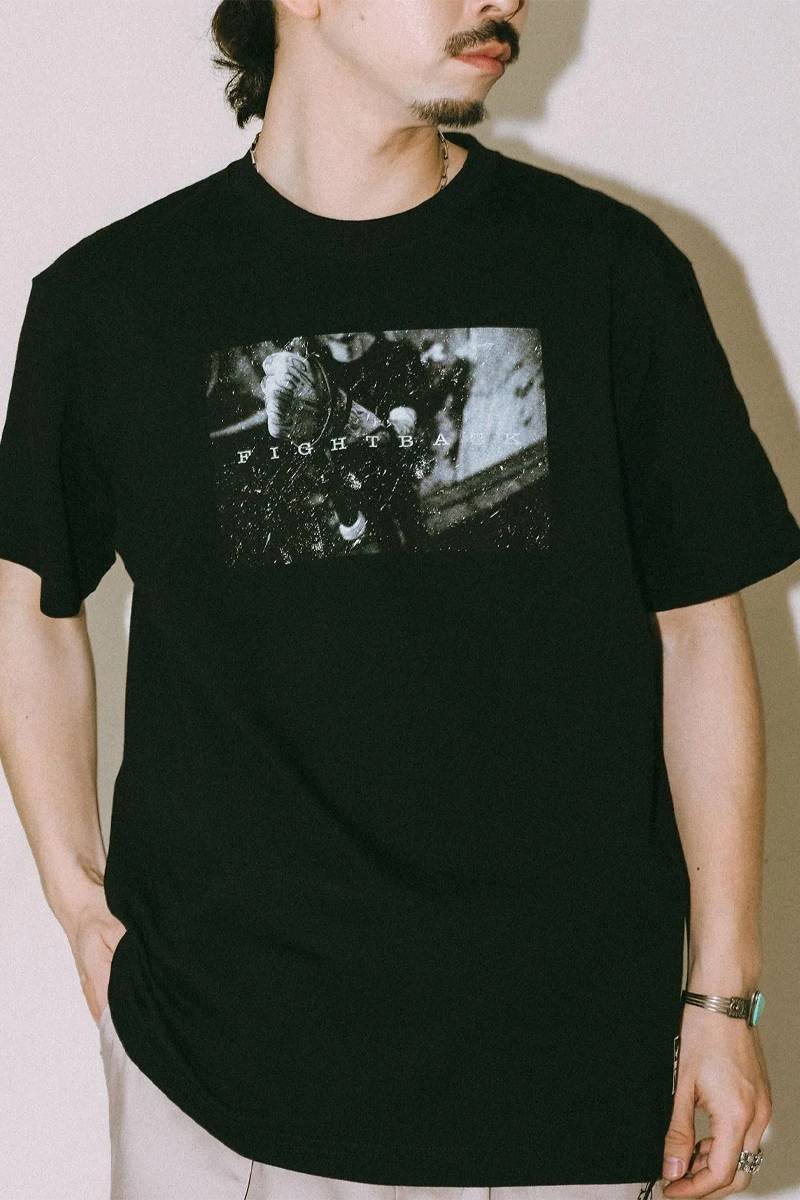 NineMicrophones (ナインマイクロフォンズ) Pass the mic TEE - Black
