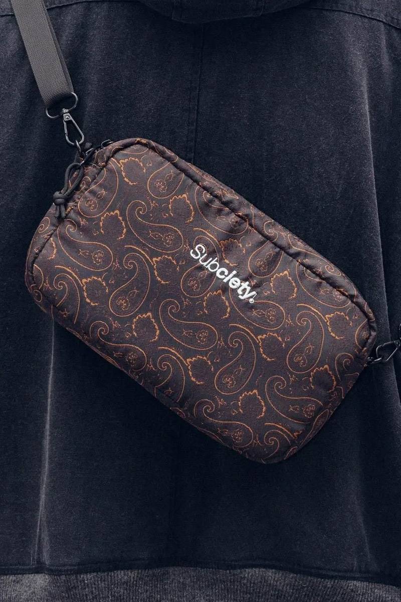 Subciety (サブサエティ) Paisley jacquard shoulder bag - Black/Orange