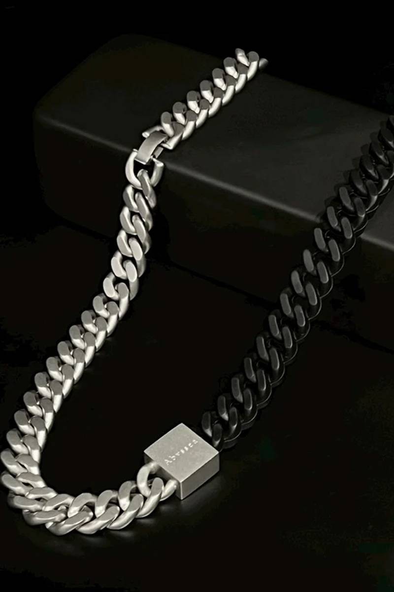 Abyssea(アビセア) Rubber × Stainless chain necklace - Black × Matt Silver